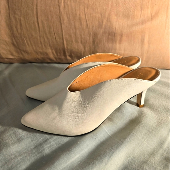 Joie White Leather Pointed Kitten Heels - Size 7 - Picture 5 of 11